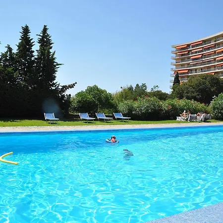 Отель Sun 3*